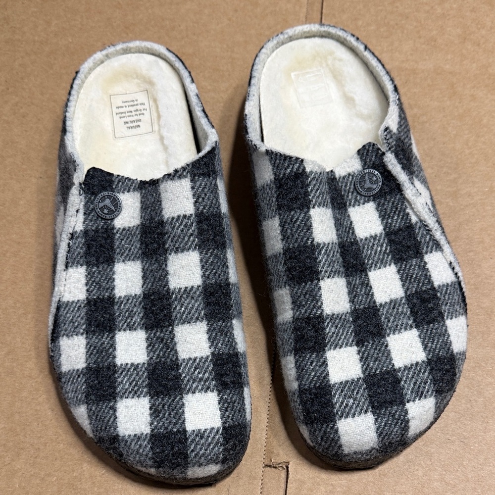 Birkenstock Cream and Gray Slippers